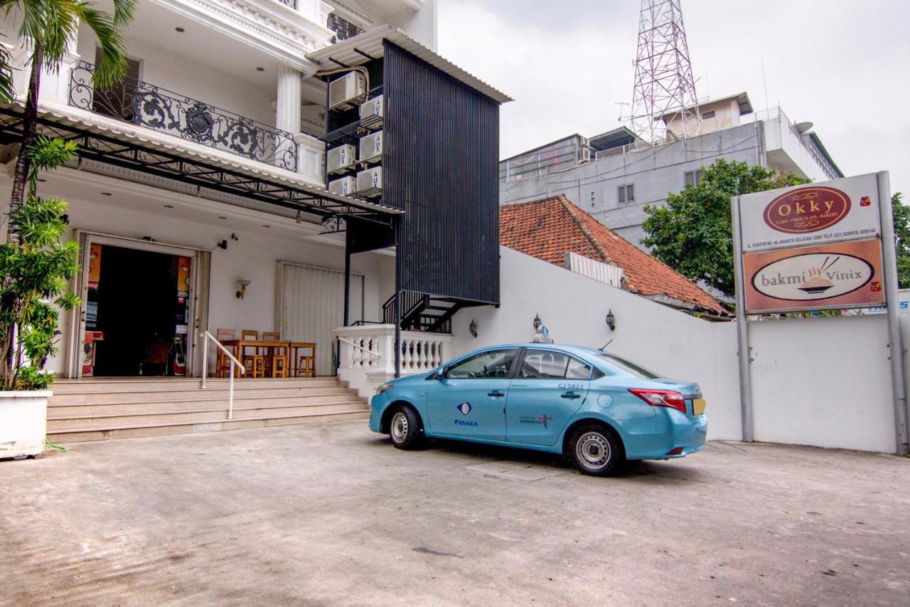 Oyo 3733 Guntur 40 Residence ジャカルタ エクステリア 写真