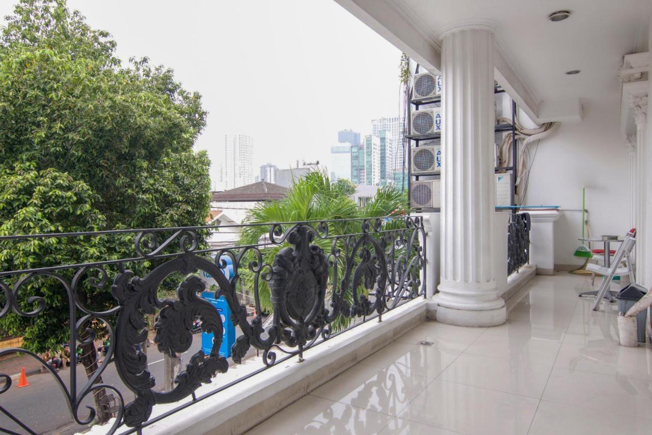 Oyo 3733 Guntur 40 Residence ジャカルタ エクステリア 写真